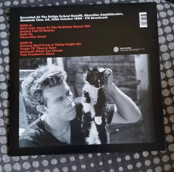 Tom Waits – Gun Street Boy (The Bridge School Benefit Broadcast)