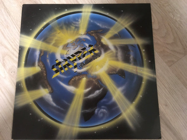 Stryper – The Yellow And Black Attack