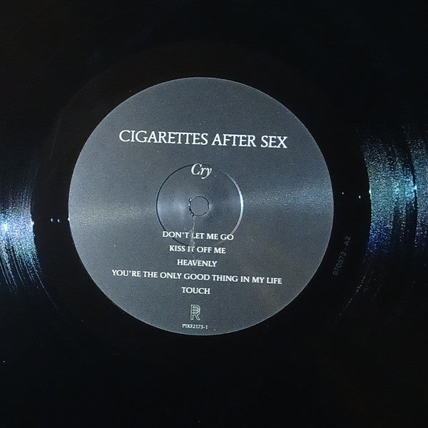 Cigarettes After Sex – Cry