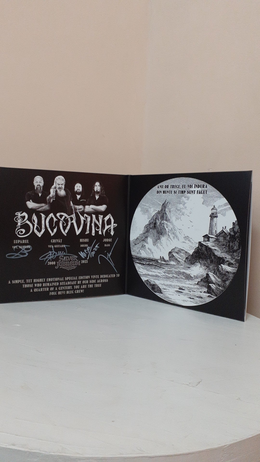 BUCOVINA      25 YEARS   ,   2LP , Gatefold , semnat de membrii trupei !