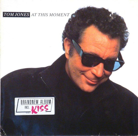 Tom Jones – At This Moment