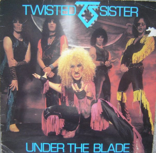 Twisted Sister – Under The Blade