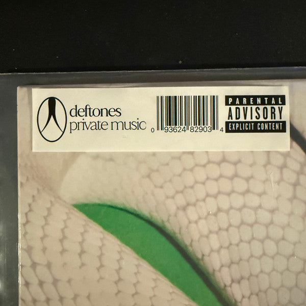 Deftones – Private Music