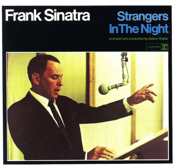 Frank Sinatra – Strangers In The Night