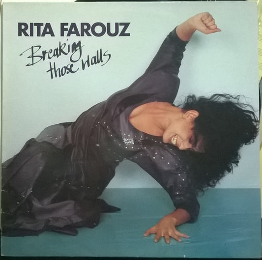 Rita Farouz - Breaking Those Walls